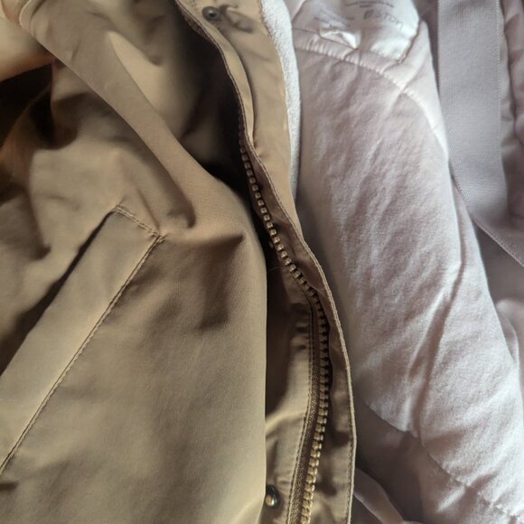 Konges Sløjd | Mismou Hooded Jacket "Dull Gold" - Picture 5 of 16